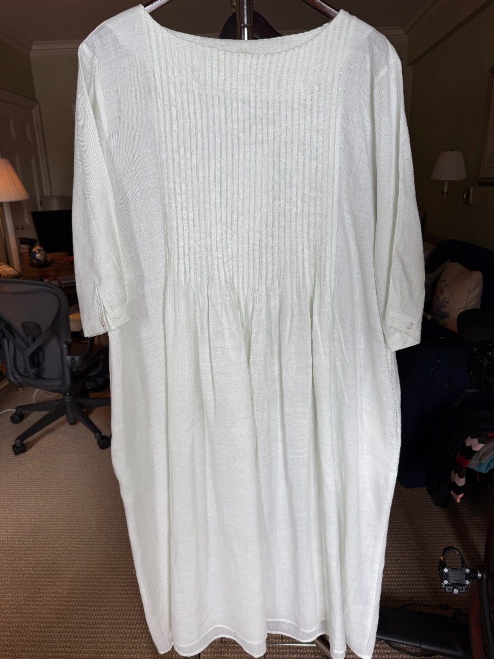 BUYKUD White Pleated Linen Blend Midi Dress | Free Size | New With Tags
